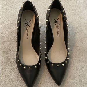 Pointed heels